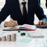 ファクタリングと銀行融資、どちらが有利か?